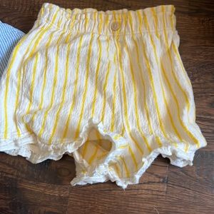 Zara Shorts 9-13 month